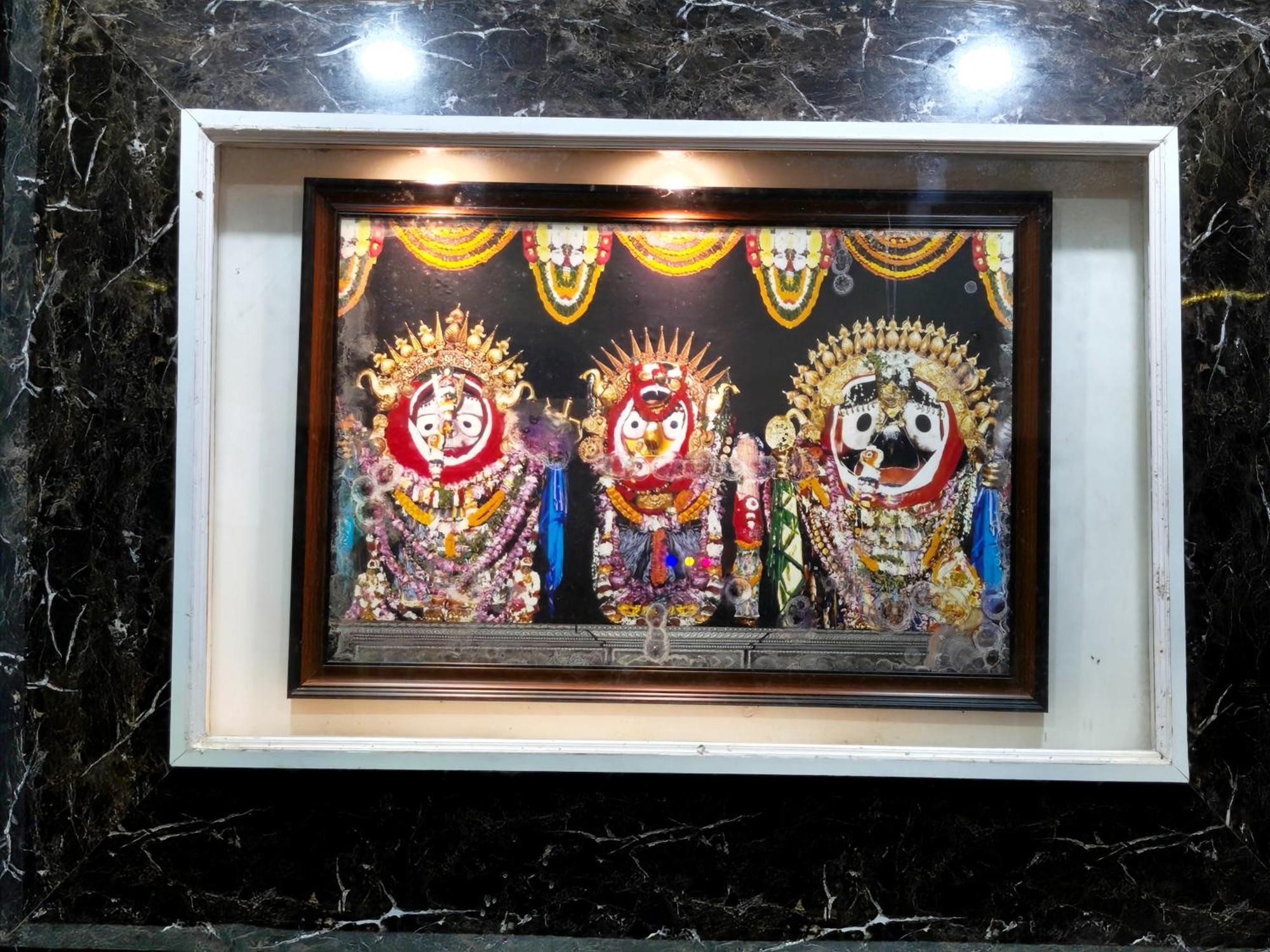 Goroomgo Sahoo Palace Puri - Prime Location Near Sea Beach - Excellent Service With Parking Facilities Buitenkant foto